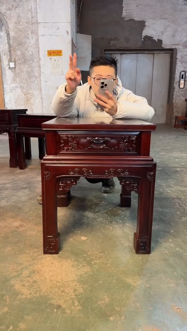 黑酸枝木类成套家具J55