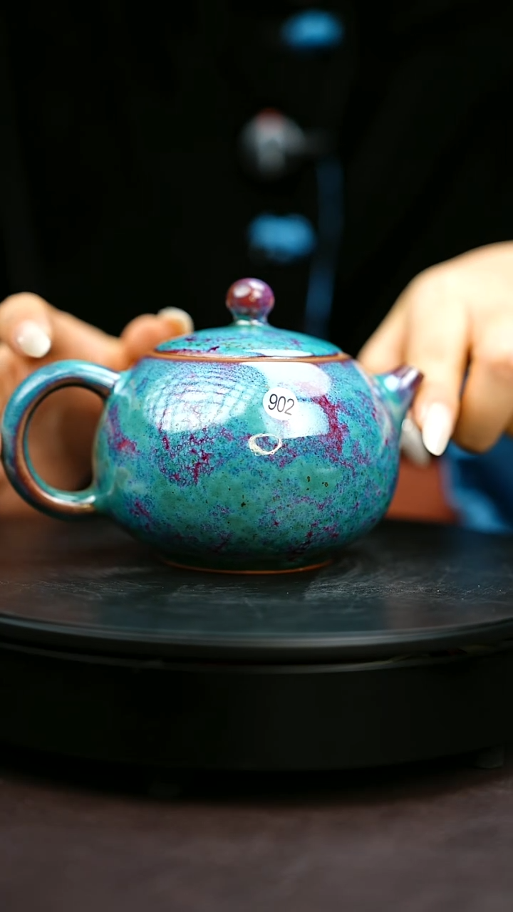 902#原矿钧瓷炉钧釉西施壶