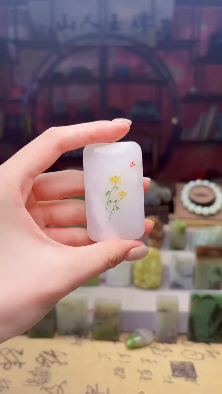 未镶嵌独山玉颈饰10