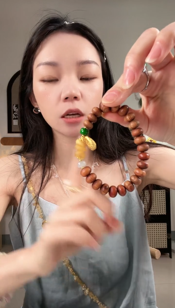 未镶嵌颈饰水晶Q807QQQQQ