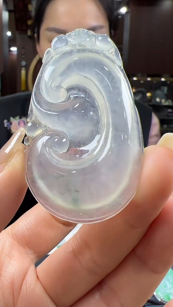 【闪购商品】翡翠挂件未镶嵌如意