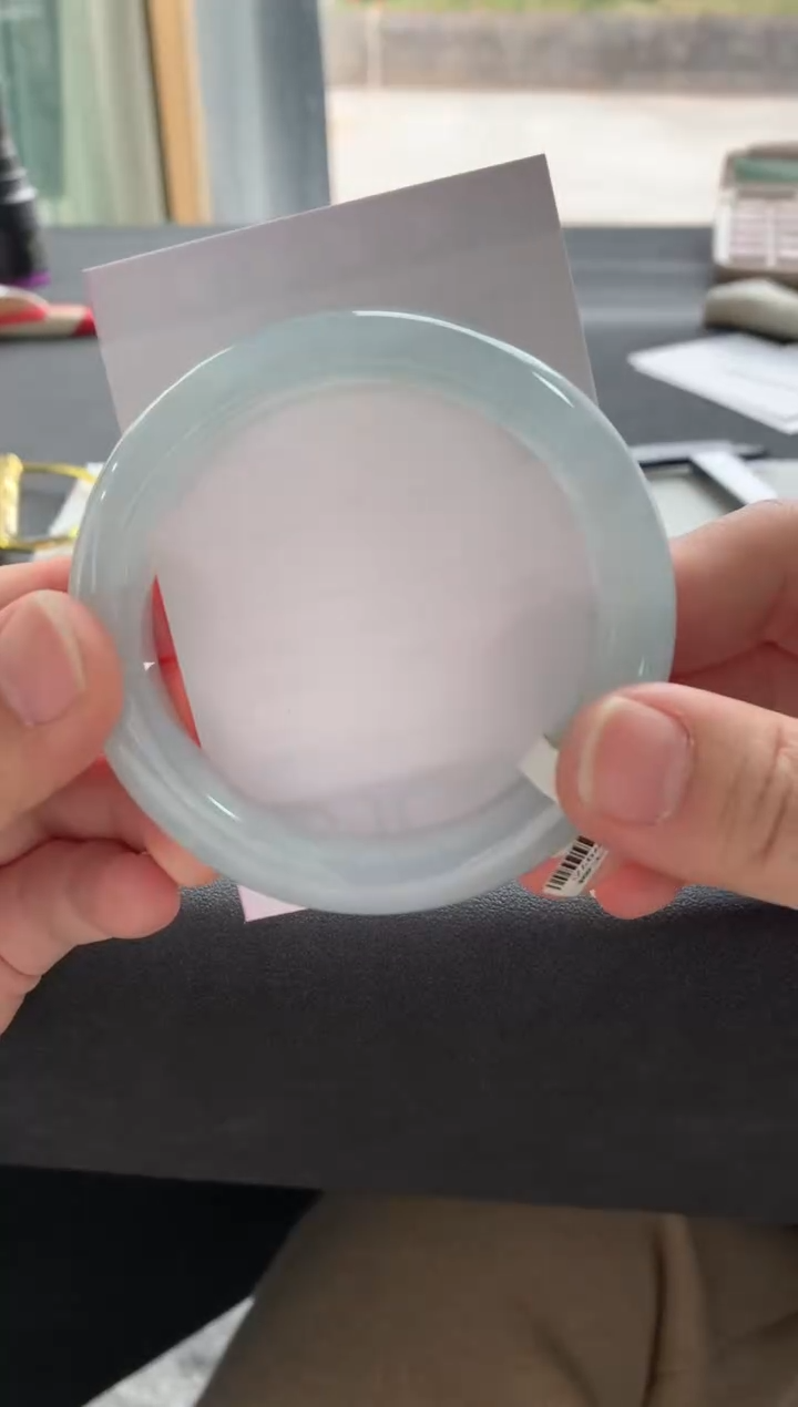 【闪购商品】翡翠手镯未镶嵌56.7正圈A8693买断