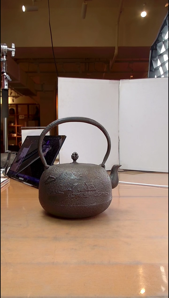 【闪购商品】日本原产铸铁水壶