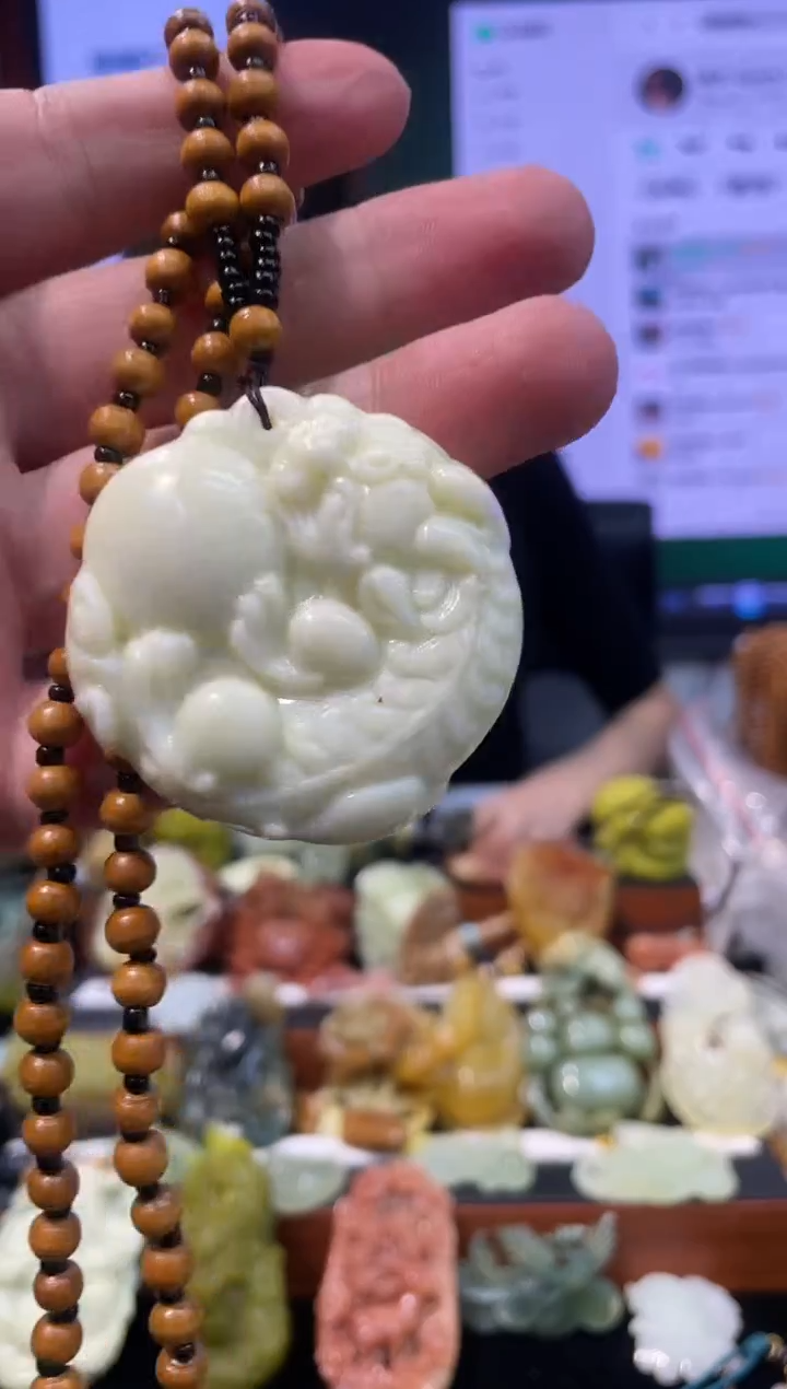 【闪购商品】岫玉吊坠未镶嵌多样性发货*拍一发一