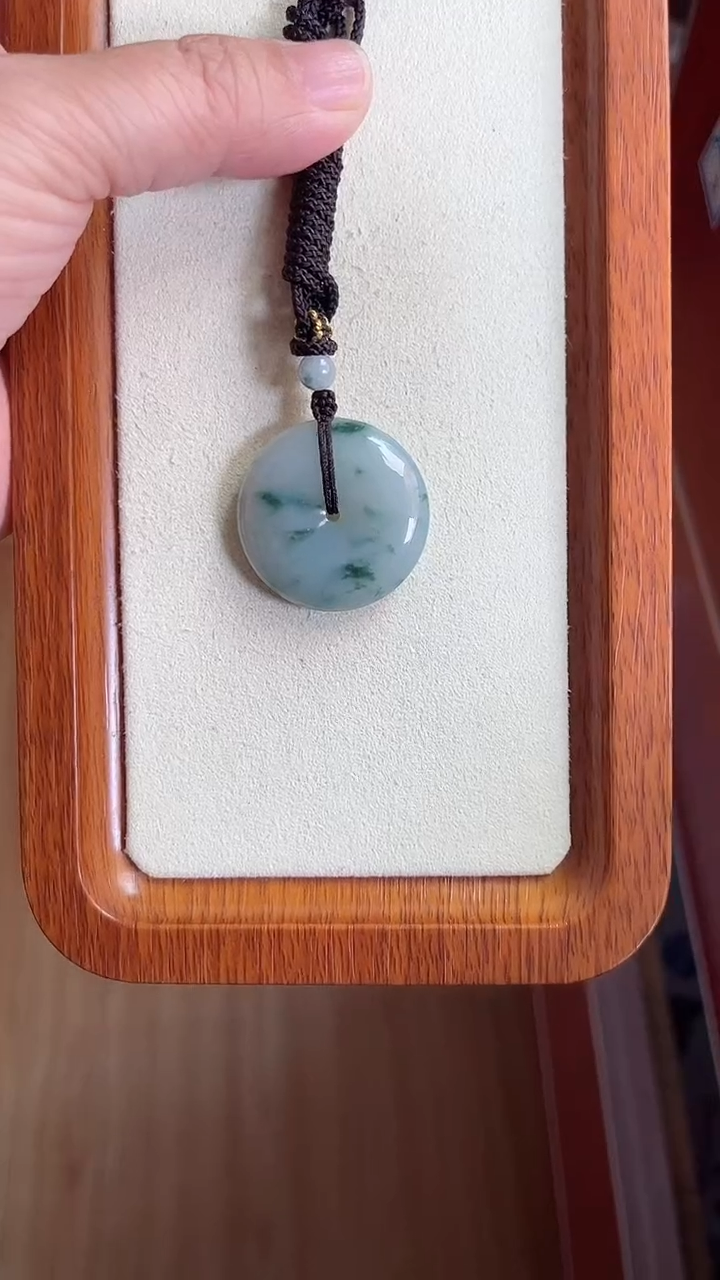 【闪购商品】翡翠吊坠(不含链)未镶嵌孤品