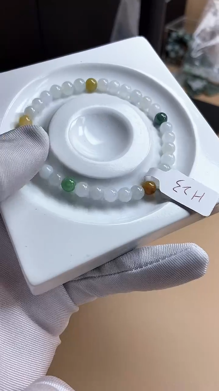 【闪购商品】翡翠手串未镶嵌翡翠手串H23