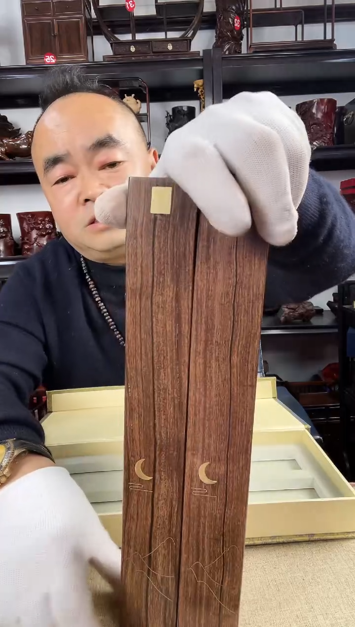 木老李红木工艺品223瑕疵