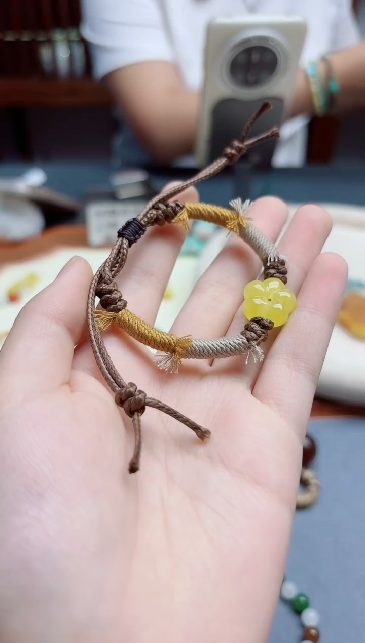 未镶嵌琥珀裸石蜜蜡小花手绳*1 YX
