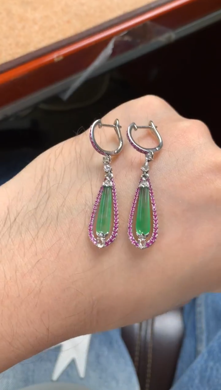 18K金镶嵌翡翠耳饰E****姐耳饰