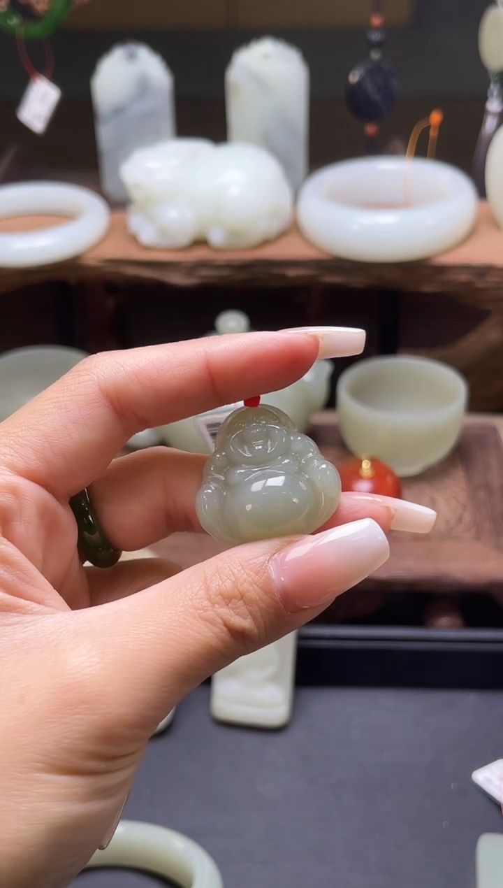 【闪购商品】和田玉吊坠未镶嵌且末青白佛公9004316