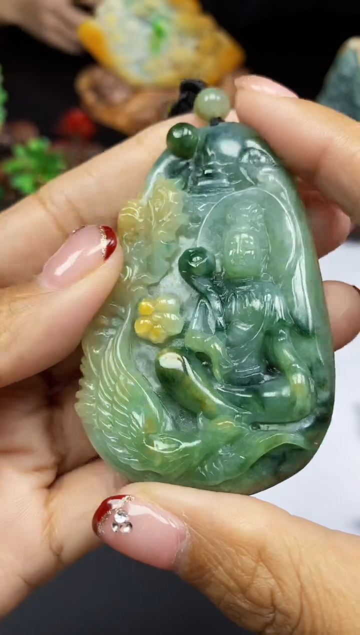 【闪购商品】翡翠颈饰未镶嵌翡翠A货