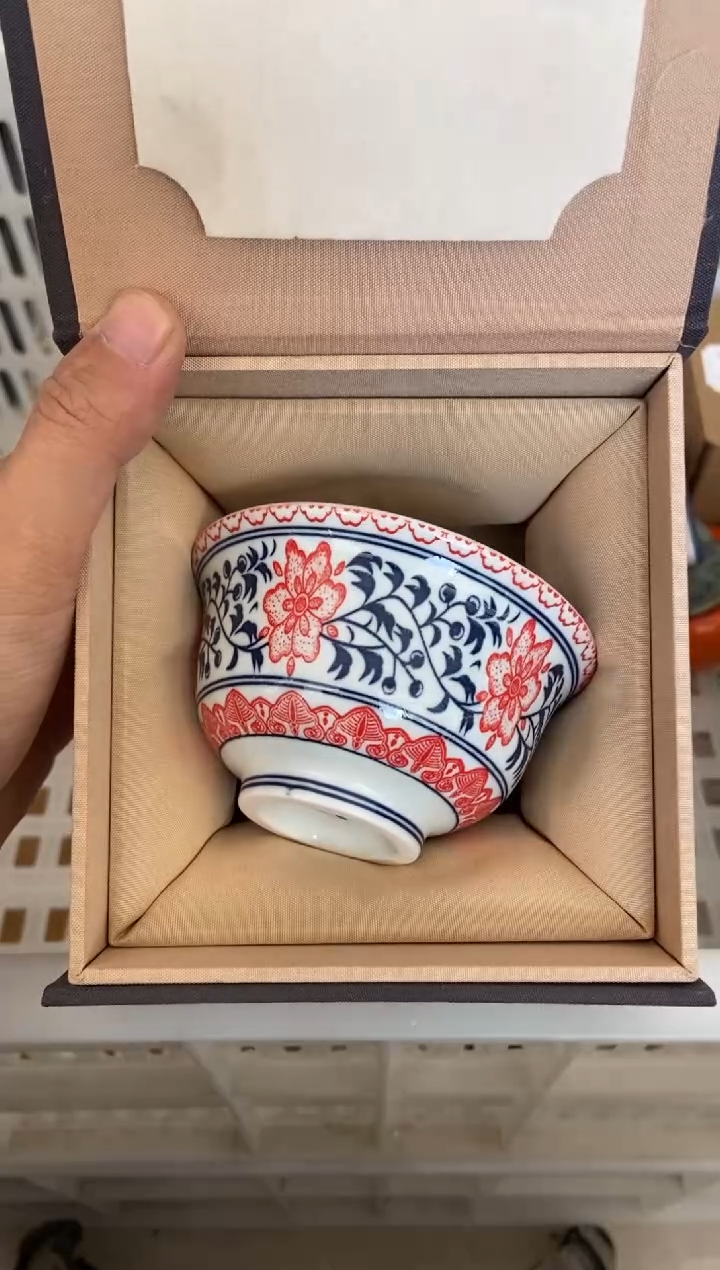 杯无运费险有瑕疵的摄影的产品有使用过的痕迹有点脏介意勿拍