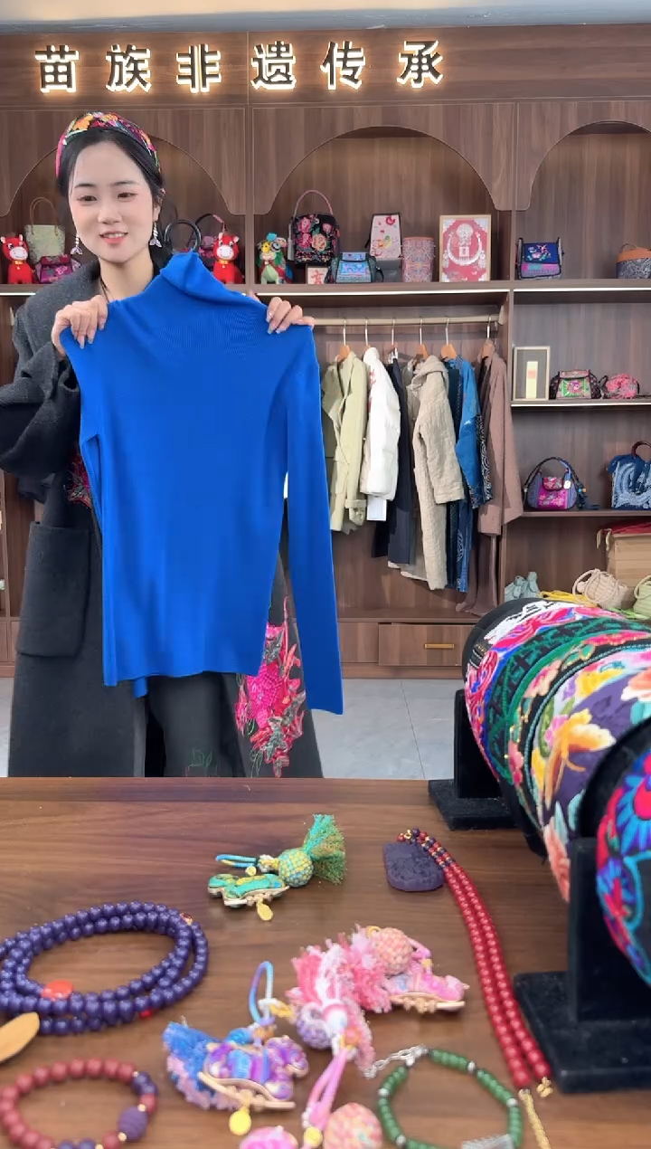 刺绣扶光苗绣传承L7