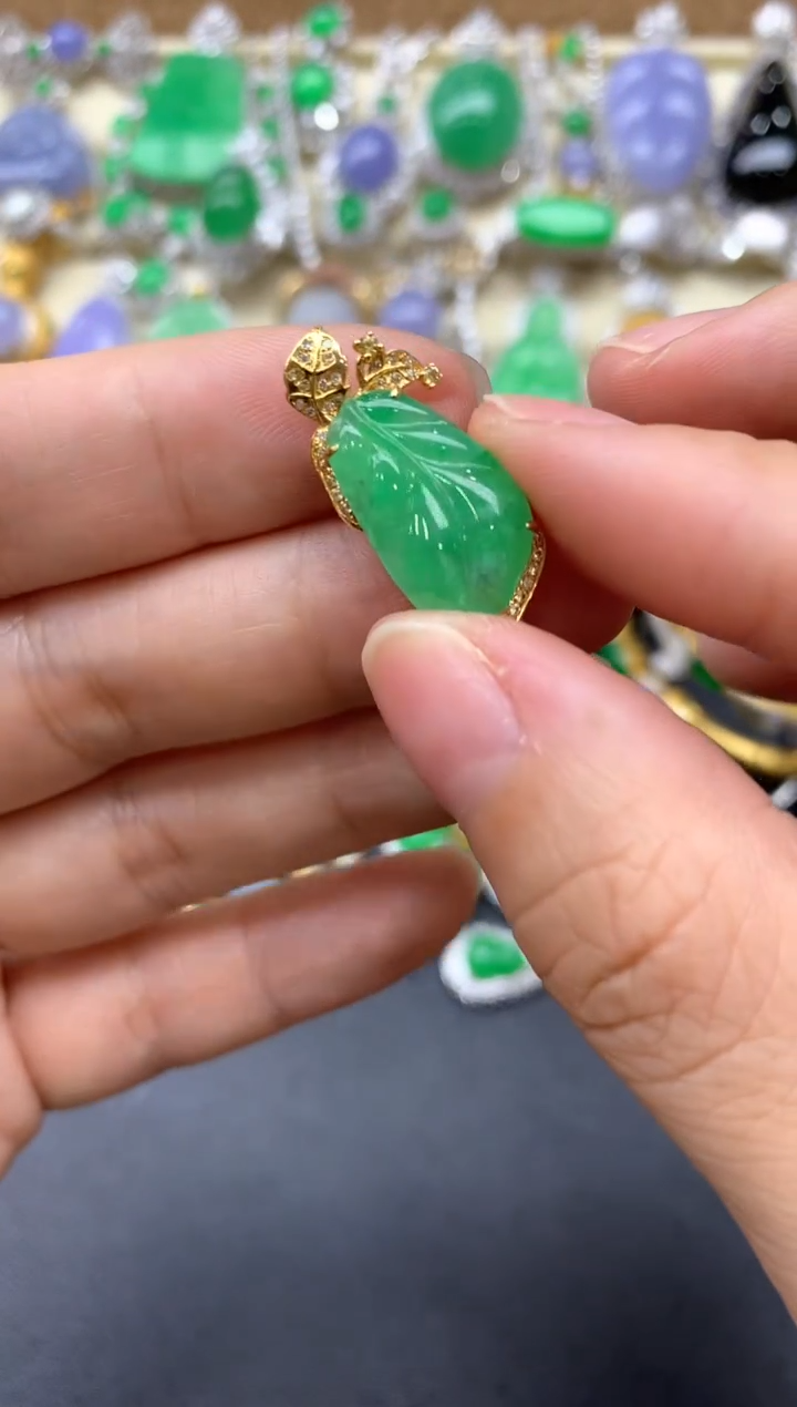 【闪购商品】翡翠颈饰18K金镶嵌373-中国好珍宝