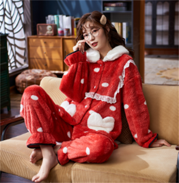 C0080红色波点法兰绒月子服产后M90-130L140XL150