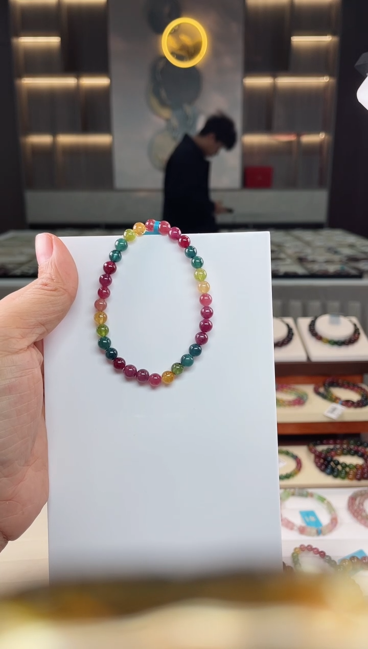 【闪购商品】碧玺单圈手串未镶嵌（多样性发一条）Q