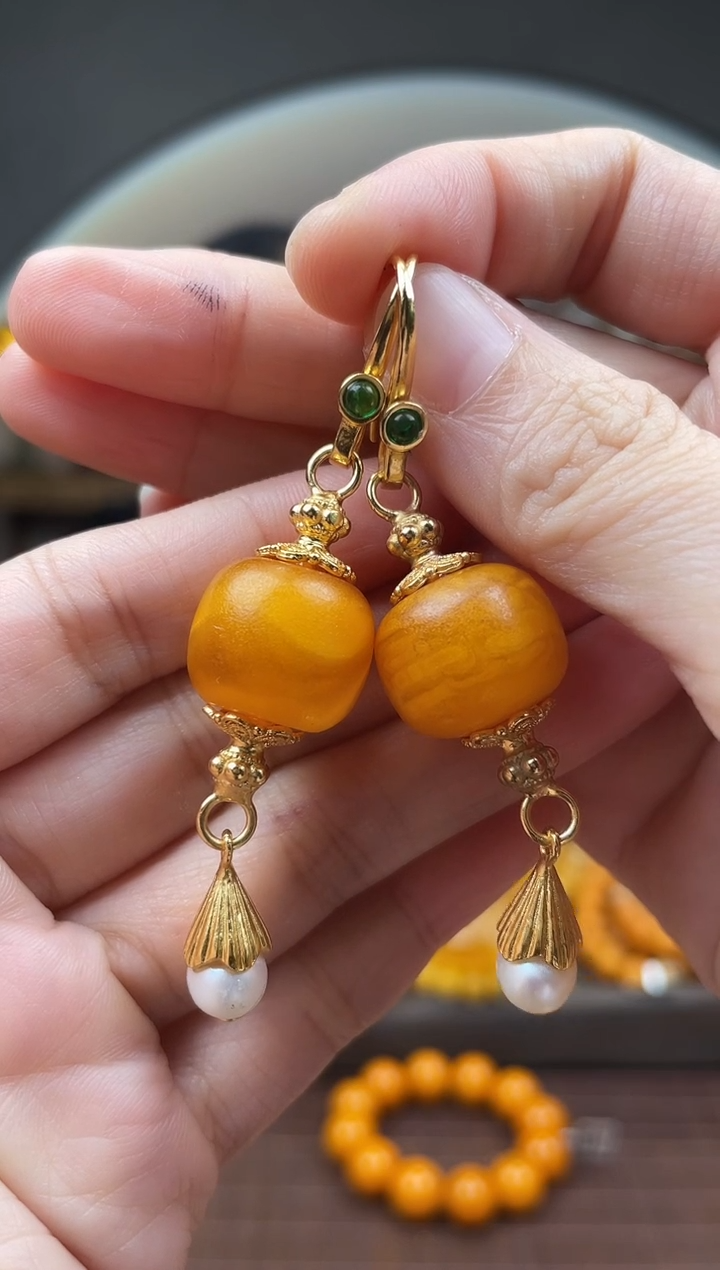 裸石琥珀未镶嵌首饰 假1赔4 （多样性发货1件