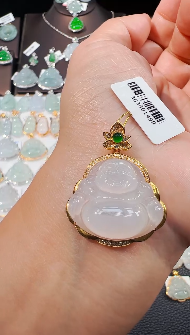 吊坠(不含链)18K金镶嵌翡翠佛公吊坠