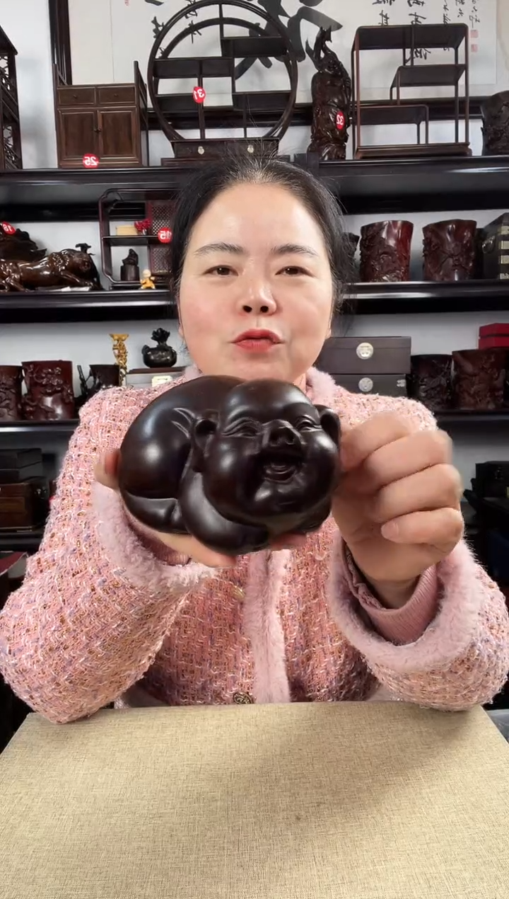 木大猪老李红木工艺品
