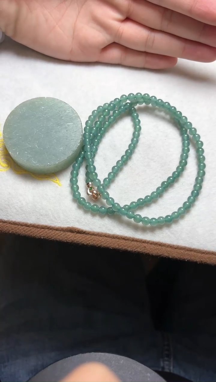 【闪购商品】定制翡翠未镶嵌项链和平安扣