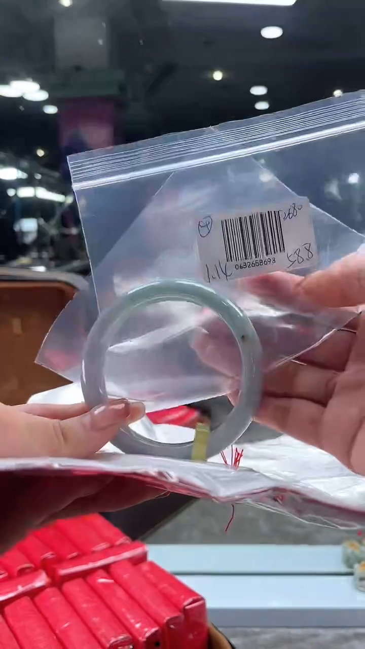 【闪购商品】翡翠手镯未镶嵌翡翠手镯