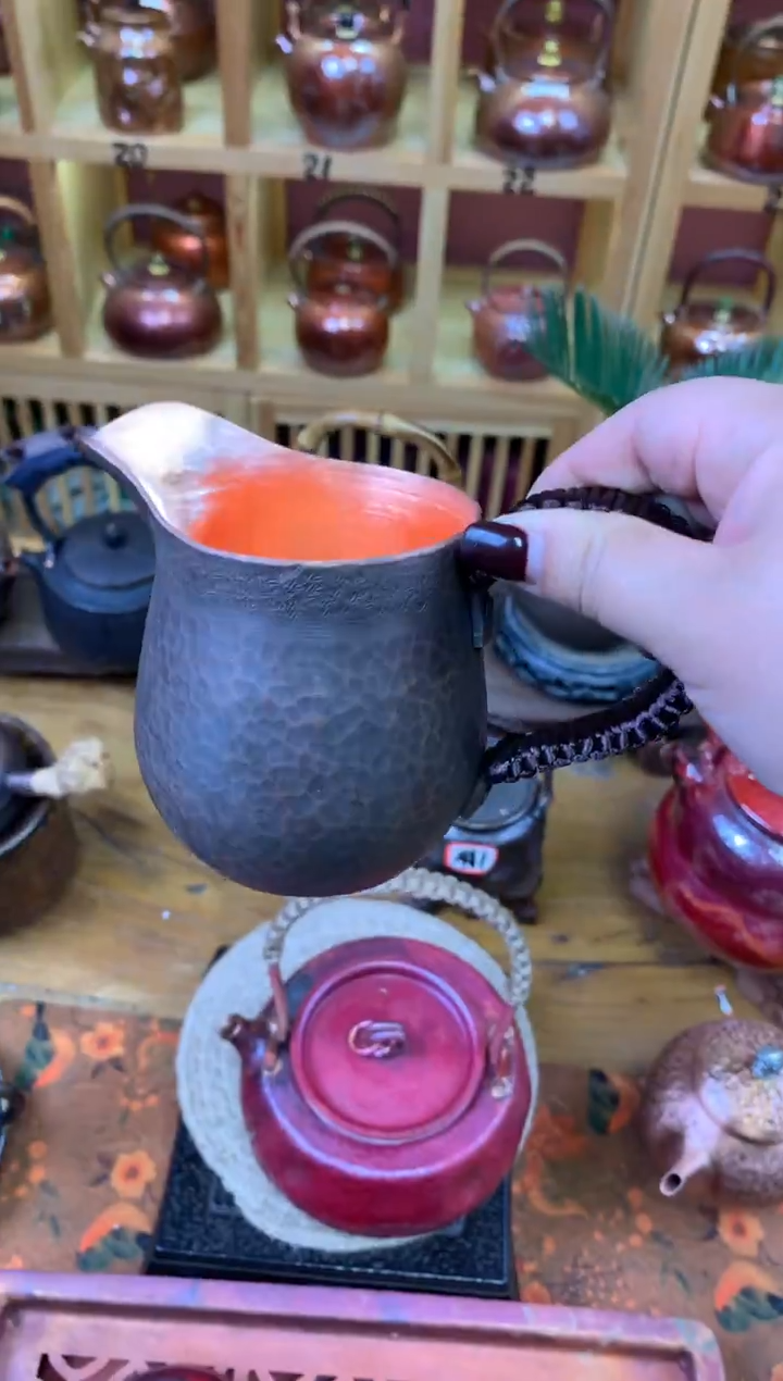 紫铜加厚款鹰嘴公道杯