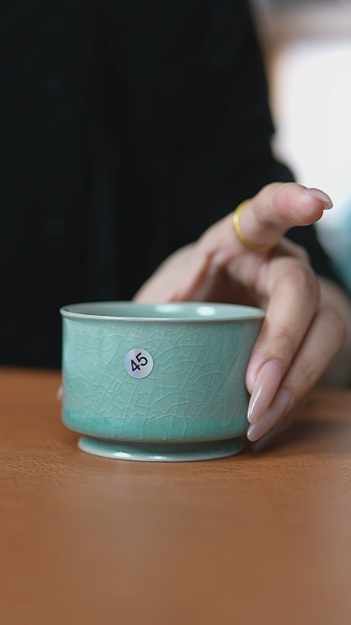 瓷片仿古翡翠绿釉容天杯瑕45