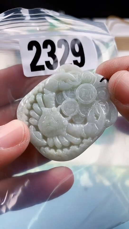 【闪购商品】翡翠挂件未镶嵌天然翡翠吊坠挂件