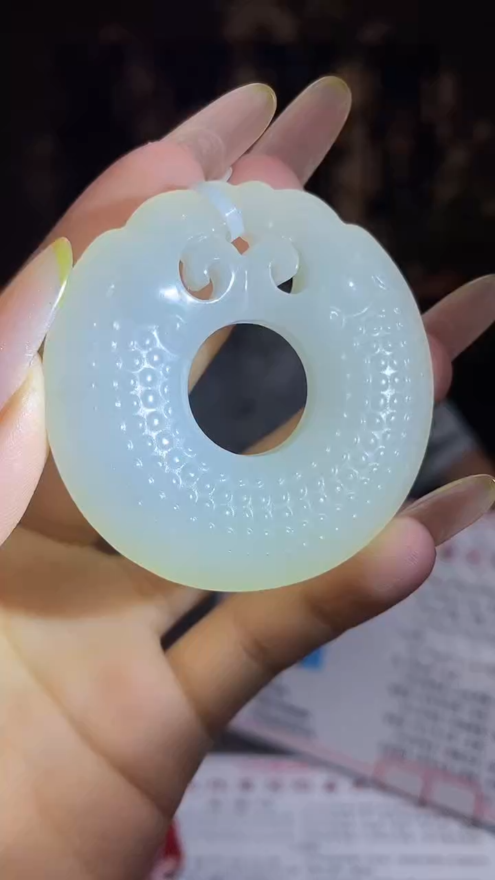 和田玉未镶嵌颈饰C268