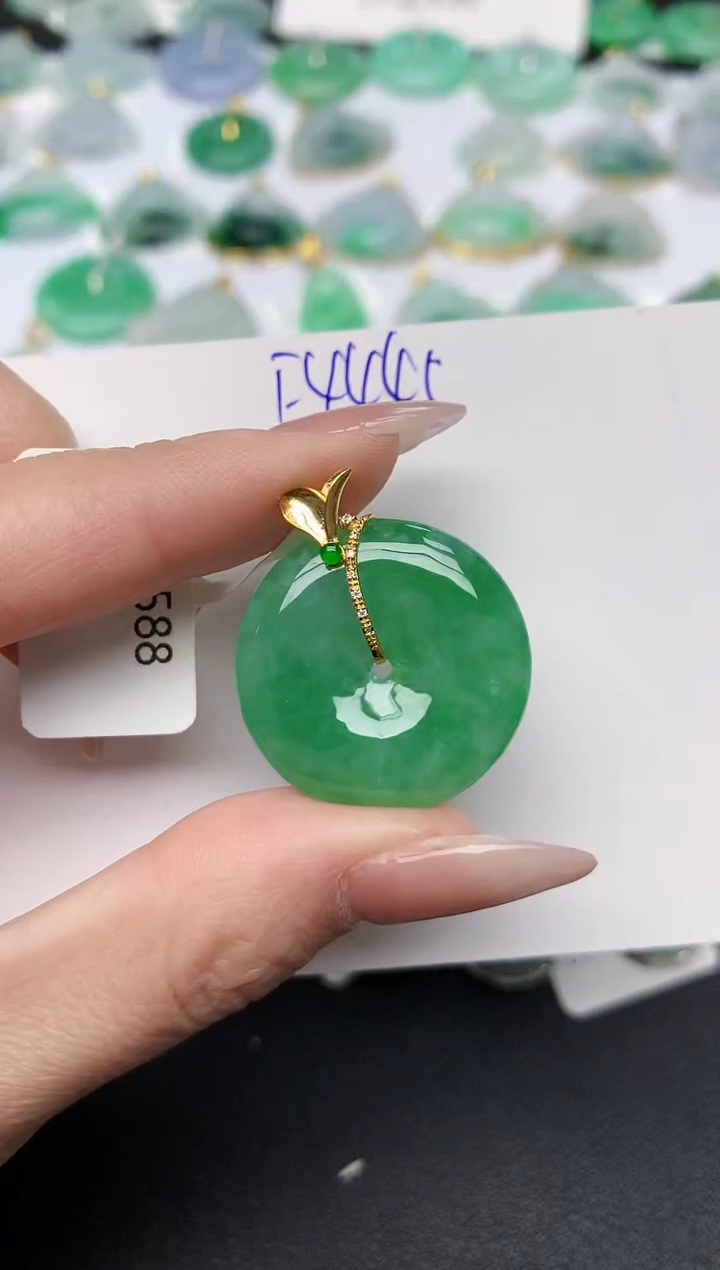 颈饰18K金镶嵌翡翠天然缅甸A货翡翠百元以上9元证书费自理