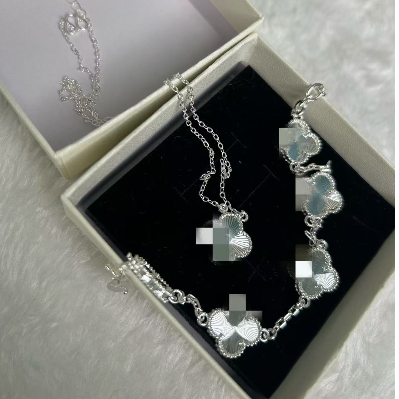 草草银镭射五花手链项链