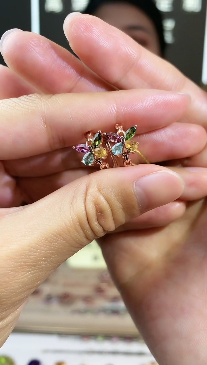 【闪购商品】碧玺耳饰银S925镶嵌耳饰