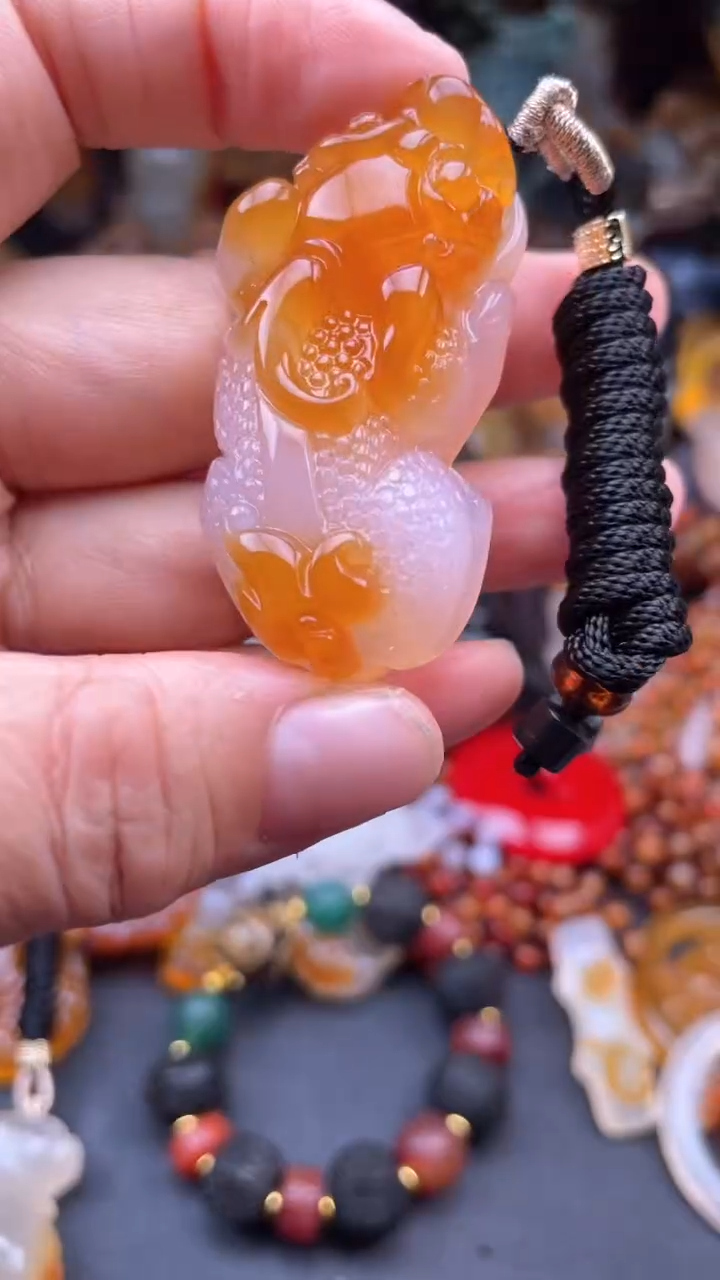 【闪购商品】玛瑙/玉髓未镶嵌颈饰AA