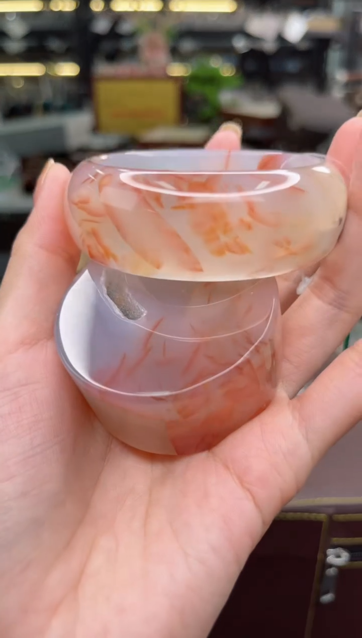 【闪购商品】石英质玉手镯未镶嵌54圈口（赠品镯心）S946341