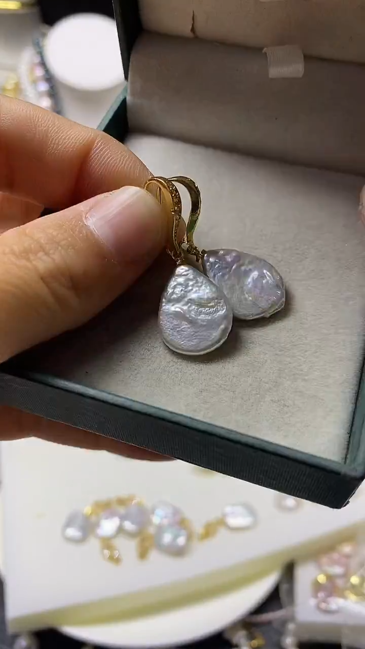 颈饰未镶嵌淡水珍珠多人