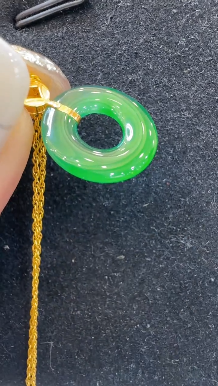 翡翠18K金镶嵌吊坠(不含链)多样性团购发一件