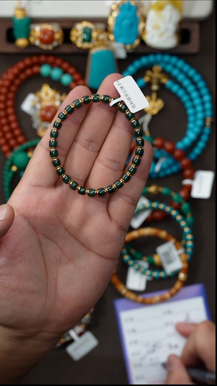 未镶嵌手串翡翠宇翡翠手串