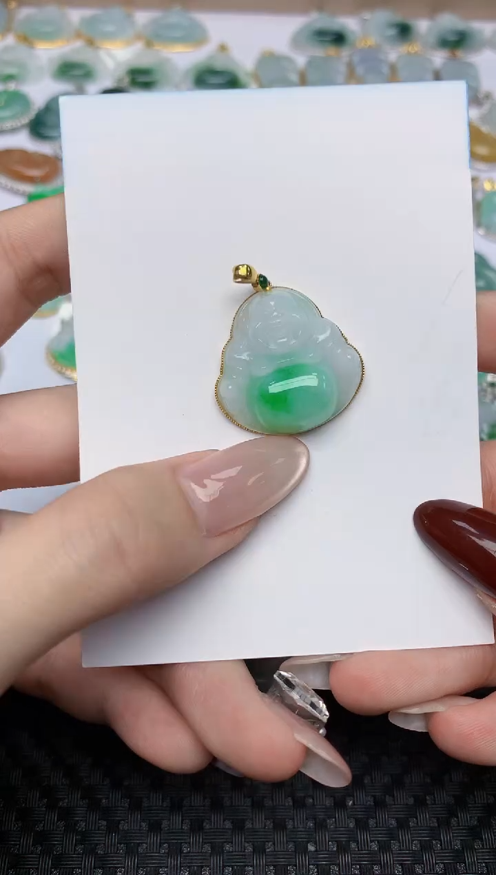 【闪购商品】翡翠颈饰18K金镶嵌天然翡翠a货