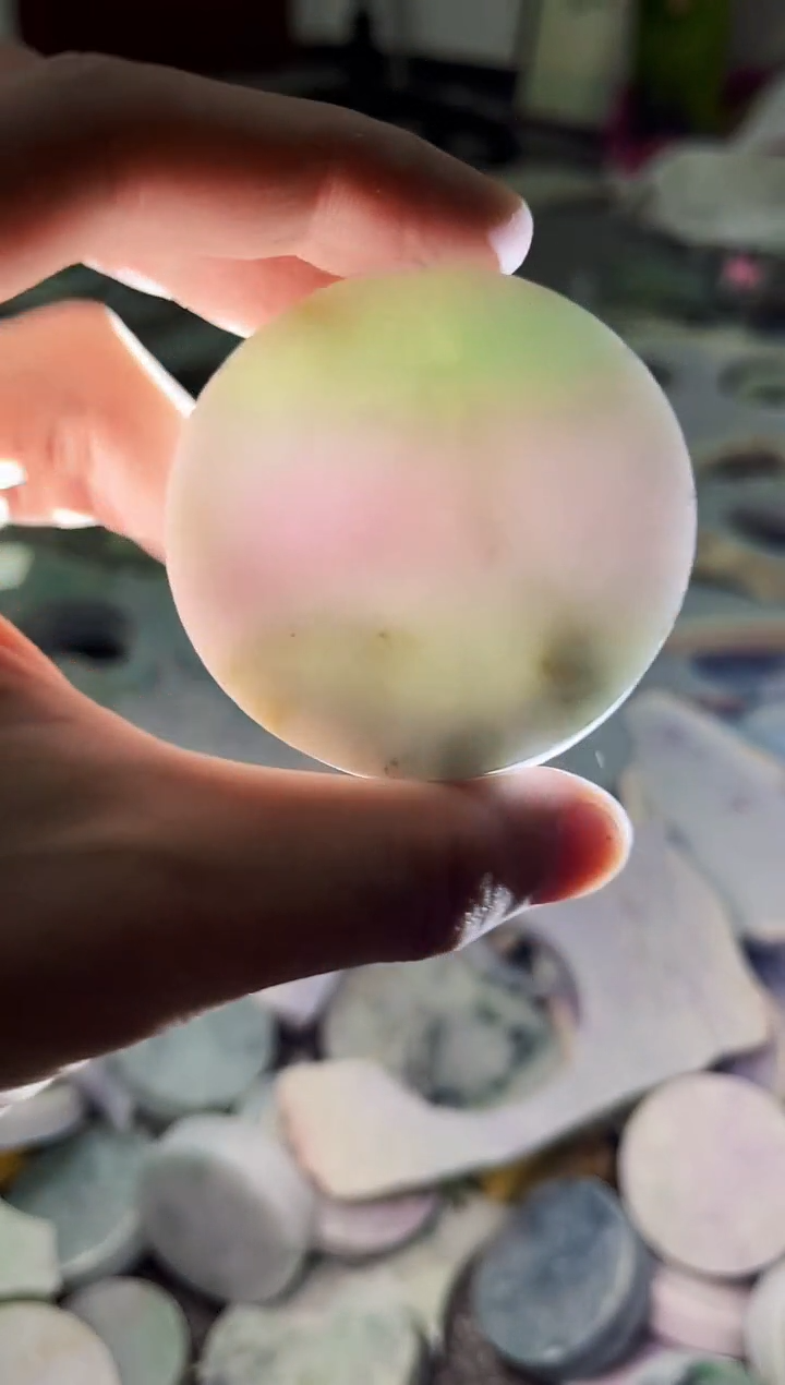 【闪购商品】翡翠颈饰未镶嵌A货吴平858