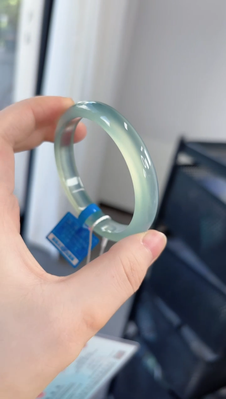 手镯玛瑙/玉髓未镶嵌56圈