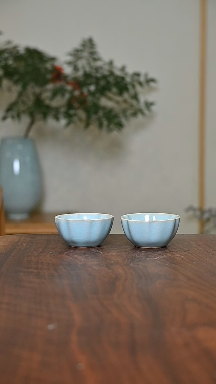 六合泰平杯 天青 微瑕 朱家汝窑款