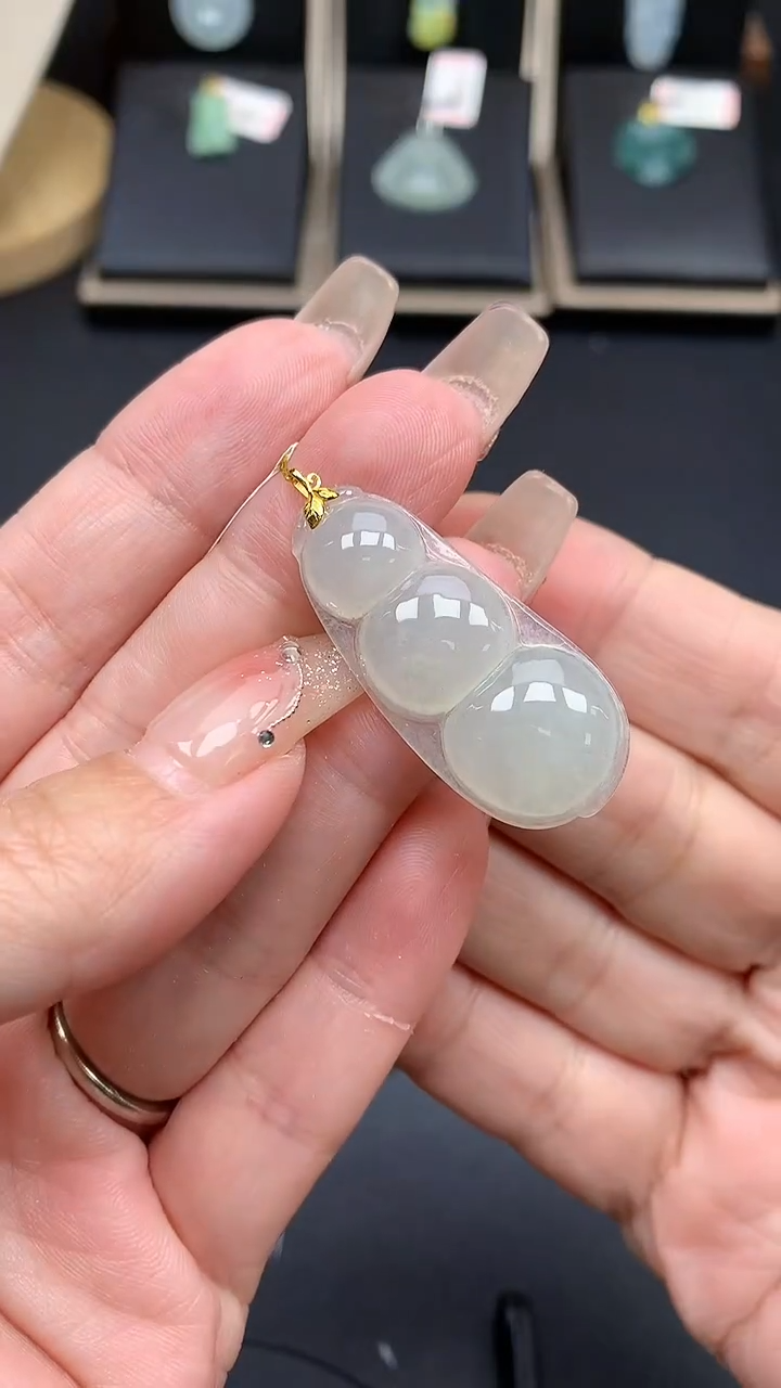 【闪购商品】翡翠吊坠(不含链)18K金镶嵌MS141731