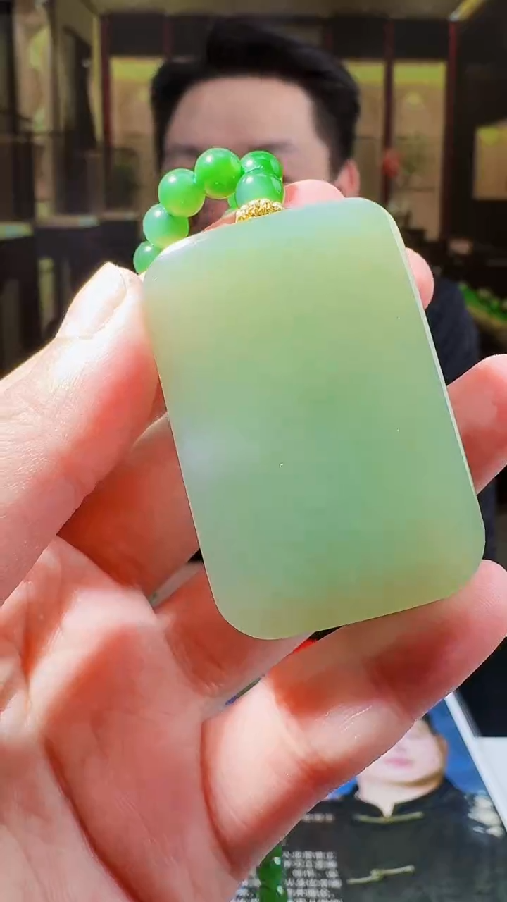 定制和田玉玉润名家天然和田玉（拍一发一）