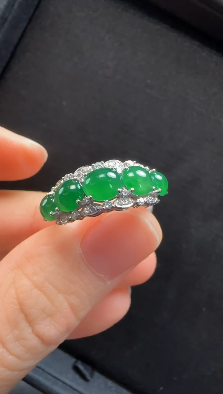 【闪购商品】翡翠戒指18K金镶嵌456蛋面一枚