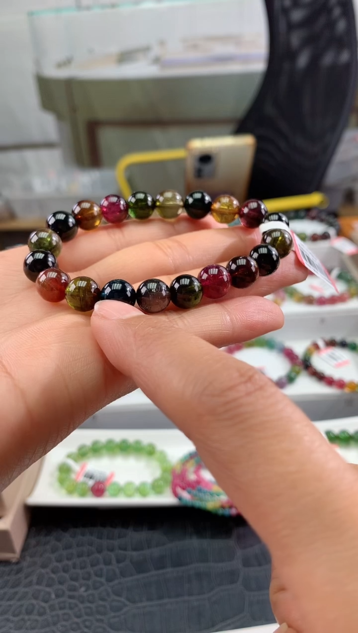 【闪购商品】碧玺手串未镶嵌多样性发一条