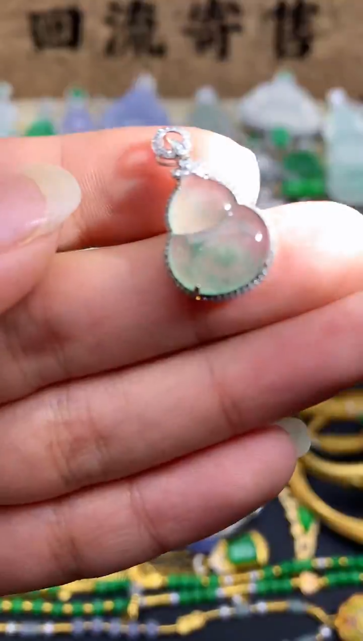 【闪购商品】翡翠颈饰18K金镶嵌154-中国好珍宝