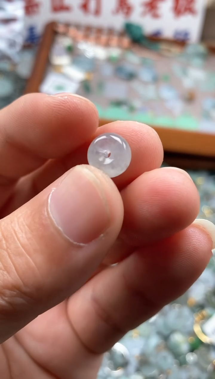 【闪购商品】翡翠颈饰未镶嵌哥哥