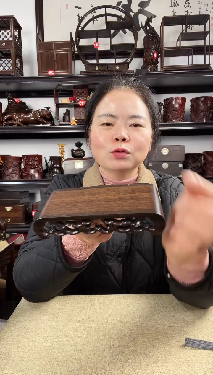 木1219老李红木工艺品
