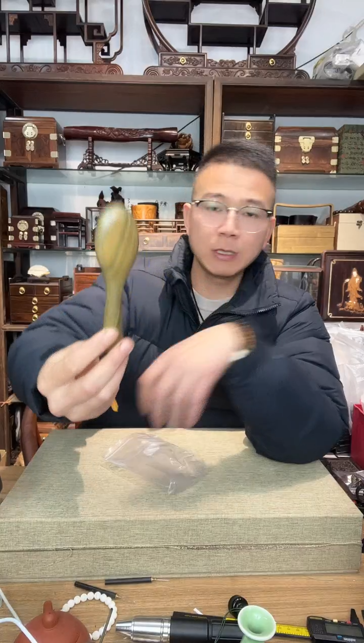 乌木类书架995绿檀嵌角宽齿梳