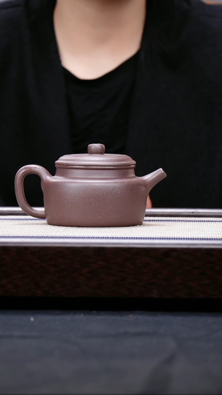 【闪购商品】紫砂茶壶四号井低槽青  德钟壶